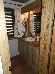 Ванна кімната в Chalet Teufelsteinblick +27 фото