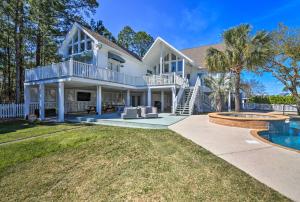 Το κτήριο όπου στεγάζεται  η παραθεριστική κατοικία