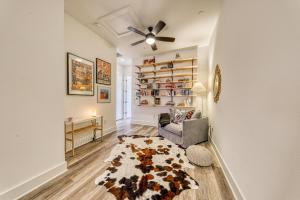 Zona d'estar a The Saint on St Johns