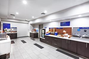 A kitchen or kitchenette at Holiday Inn Express Port Lavaca, an IHG Hotel