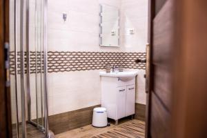 Kúpeľňa v ubytovaní Voal Apartamenty + 16 fotografií