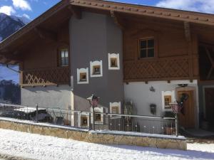 Fotografie z fotogalerie ubytování Haus Christina v destinaci Sankt Johann im Pongau