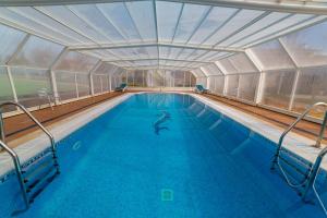 The swimming pool at or close to Hotel de Montaña Rubielos