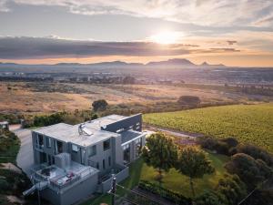 Naturlandskabet i nærheden af villaen