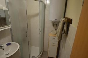 Kúpeľňa v ubytovaní Studio Apartment La Maison de Catherine