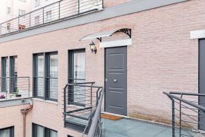 A balcony or terrace at La Suite al Vaticano
