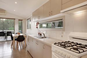 Virtuvė arba virtuvėlė apgyvendinimo įstaigoje Discovery Parks - Forster