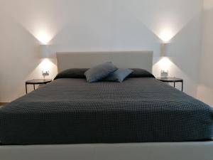 A bed or beds in a room at Chiaralice