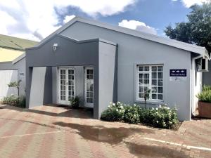 Afbeelding uit fotogalerij van Acacia Westdene B&B in Bloemfontein