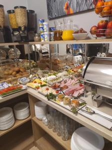 Jedlo v ubytovaní bed & breakfast alebo blízkom okolí