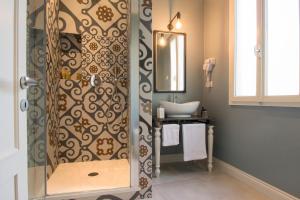 Koupelna v ubytování B&B PISTOIA INN + 37 fotografií