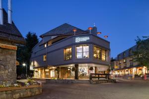 Gallery image of Pangea Pod Hotel in Whistler