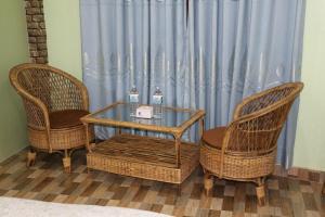 Hotel Happy Home的休息区