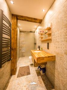 Kúpeľňa v ubytovaní Apartamenty u Rusina + 37 fotografií