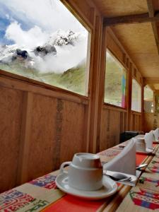 Gallery image of Soraypampa Hostel - Cabañas en Laguna Humantay y Salkantay trek - hike on your own in Salcantay