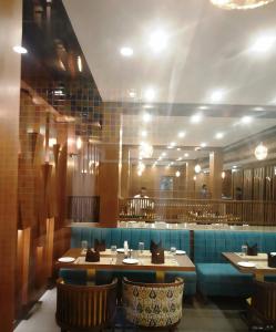 Hotel Shagun Chandigarh Zirakpur的休息区