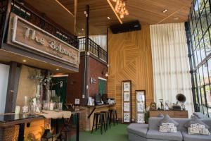 Botanic Service Room at Impact Muangthongthani - SHA Certified餐厅或其他用餐的地方