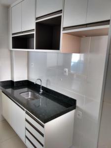 Virtuvė arba virtuvėlė apgyvendinimo įstaigoje Aquaville Atalaia Apartamentos