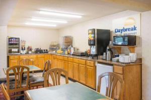 Φωτογραφία από το άλμπουμ του Days Inn by Wyndham Paintsville σε Paintsville