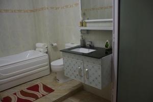 Vannituba majutusasutuses SAHDEV GOHIN VILLA