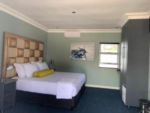 Postel nebo postele na pokoji v ubytování La Fiato Luxury Lodge