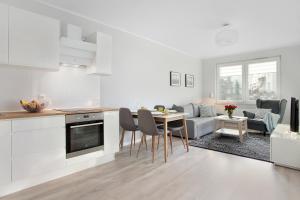 Kuchyňa alebo kuchynka v ubytovaní Elite Apartments Marine Suite