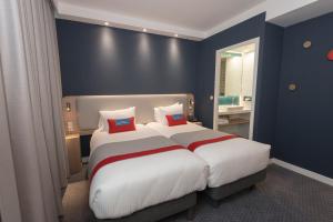 Holiday Inn Express Paris - Velizy, an IHG Hotel