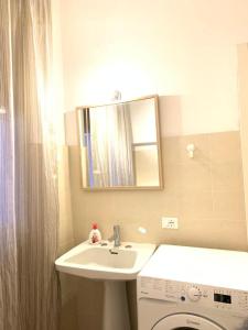 Ett badrum på Franciacorta flat & bollicine