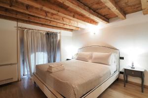 Posteľ alebo postele v izbe v ubytovaní Unique Duomo Luxury Property