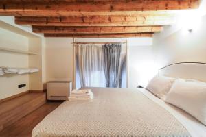 Posteľ alebo postele v izbe v ubytovaní Unique Duomo Luxury Property