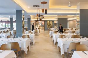 Restaurace v ubytování Hotel Riu Palace Palmeras - All Inclusive