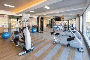 Fitness centrum a/nebo fitness zařízení v ubytování Hotel Riu Palace Palmeras - All Inclusive
