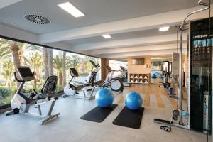 Fitness centrum a/nebo fitness zařízení v ubytování Hotel Riu Palace Palmeras - All Inclusive