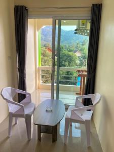 Balkón nebo terasa v ubytování Budchui Guesthouse