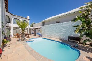 Foto dalla galleria di Big Blue Accommodation a Bloubergstrand