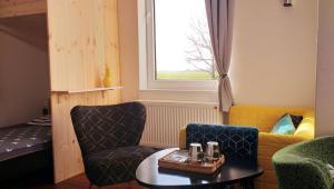 A seating area at Ahoi