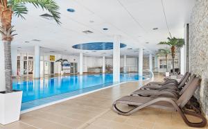 Bazén v ubytovaní Hotel Diva SPA alebo v jeho blízkosti