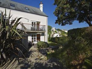 Gallery image of 1 Combehaven in Salcombe