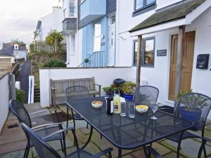 Gallery image of Armada Cottage in Dartmouth