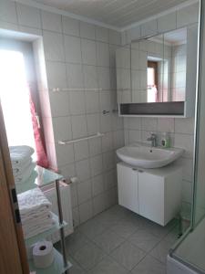 A bathroom at Berliner Ecke