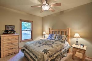 Galeriebild der Unterkunft Kalispell Riverfront Home by Glacier National Park in Kalispell