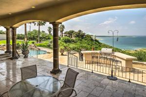 Luxury Del Rio Home with Pool and Lake Views!