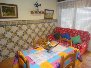 Χώρος καθιστικού στο Colonia La Concepcion LEK