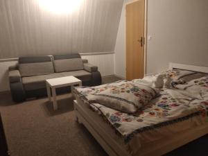 Postel nebo postele na pokoji v ubytování U Janka + 37 fotografií