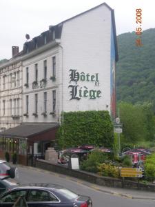 Nespecifikovaný výhled na hory nebo výhled na hory při pohledu z hotelu