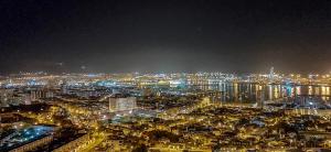 Výhľad na mesto Las Palmas de Gran Canaria alebo výhľad na mesto priamo z apartmánu