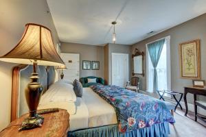 Afbeelding uit fotogalerij van Prairie Guest House in Fishers