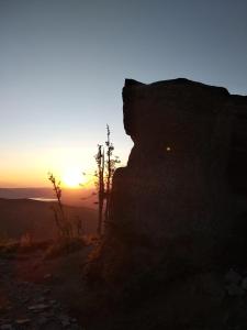 Alba o tramonto visti dall'interno del bed & breakfast o dai dintorni