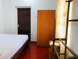 Afbeelding uit fotogalerij van VILLA 826 Ahungalla in Ahungalla