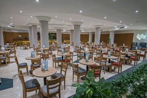 Restaurace v ubytování Sunrise Aqua Joy Resort